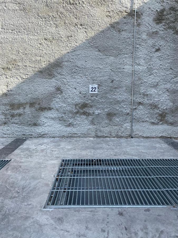 Dizeta Suite And Apartment Salerno Esterno foto