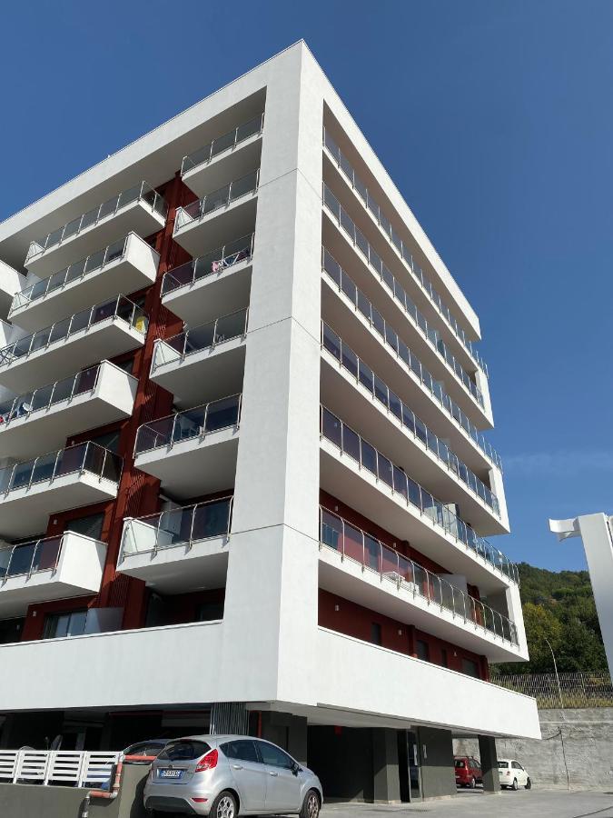 Dizeta Suite And Apartment Salerno Esterno foto
